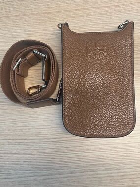 Tory Burch Brown Pebbled Leather Crossbody phone Bag with Detachable Strap